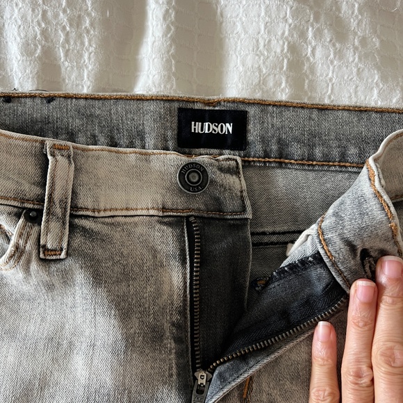 Hudson Jeans Women's Skinny Jeans in Light Gray - Picture 6 of 8